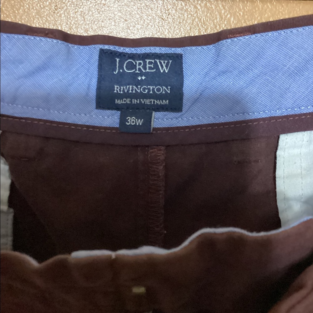 Shorts - Picture 2 of 3